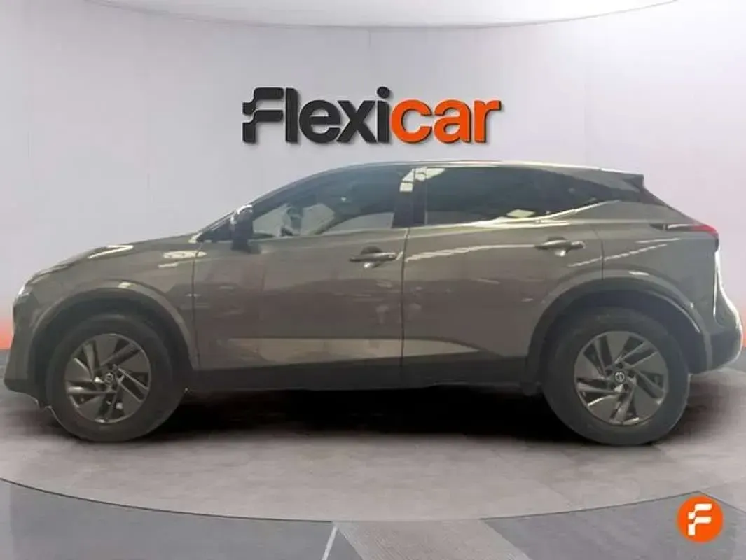 Usado Nissan Qashqai Acenta 158 CV (116 kW) 2022 Gris SUV
