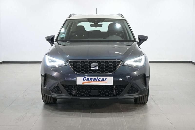 Usado Seat Arona Style 116 CV (85 kW) 2022 Gris SUV