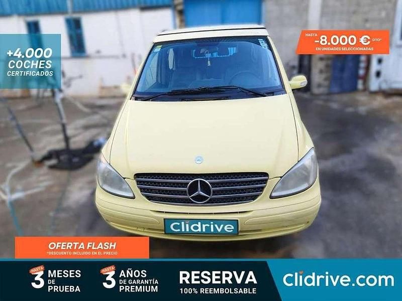 Usado Mercedes EQE300 150 CV (110 kW) 2005 Amarillo Monovolumen