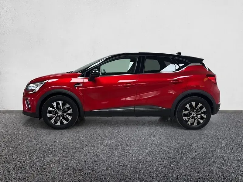 Usado Renault Captur Techno 145 CV (106 kW) 2022 Rojo SUV