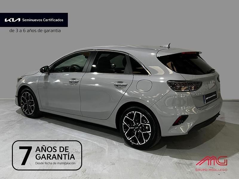 Usado Kia Ceed Style 100 CV (73 kW) 2025 Otro Utilitario