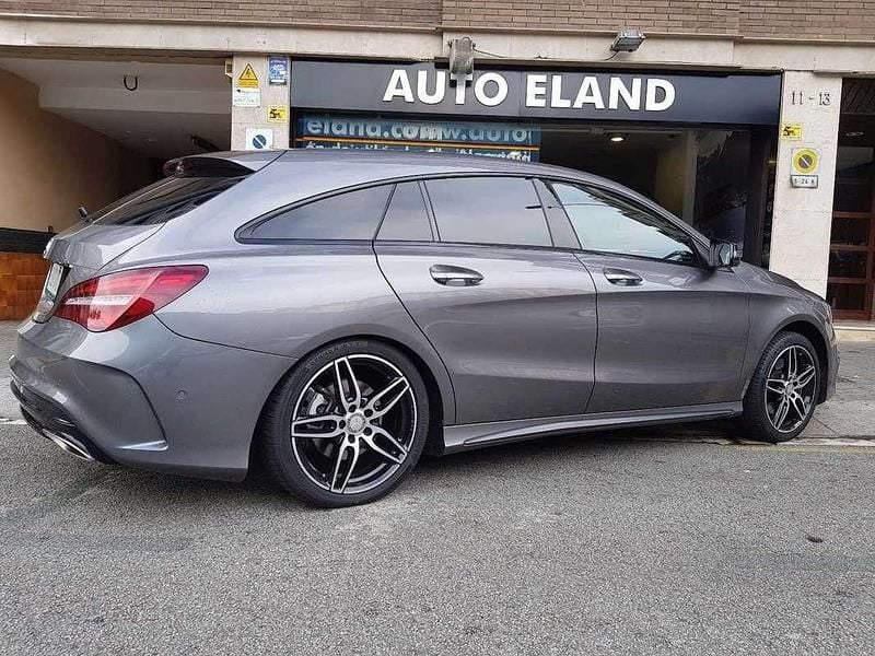Gris Usado 2016 Mercedes CLA250 AMG Berlina | 29.200 € (Precio justo) - Imagen 1/4