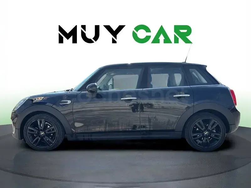 Usado Mini Cooper D 116 CV (85 kW) 2018 Negro Utilitario