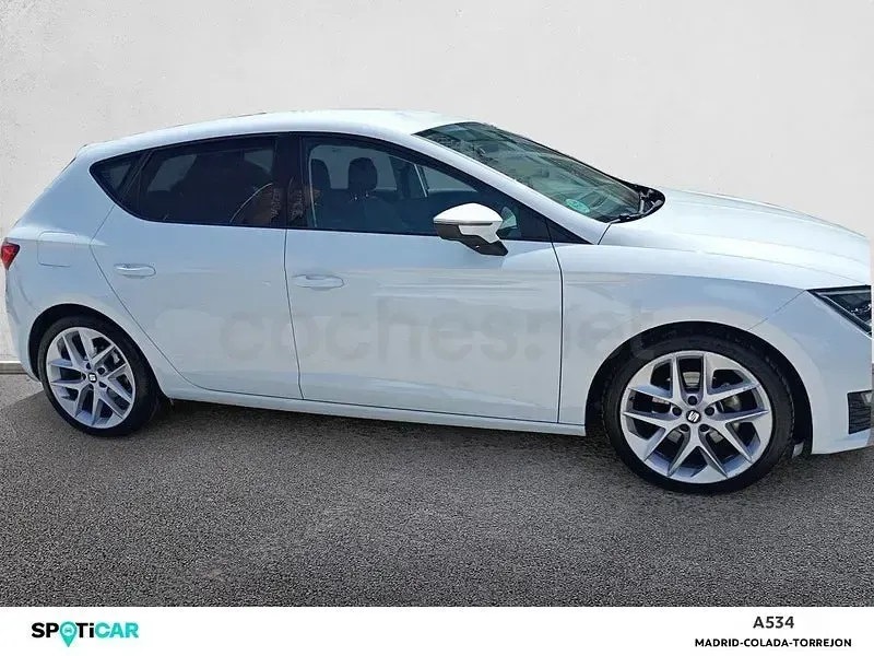 Usado Seat Leon FR 150 CV (110 kW) 2016 Blanco Berlina