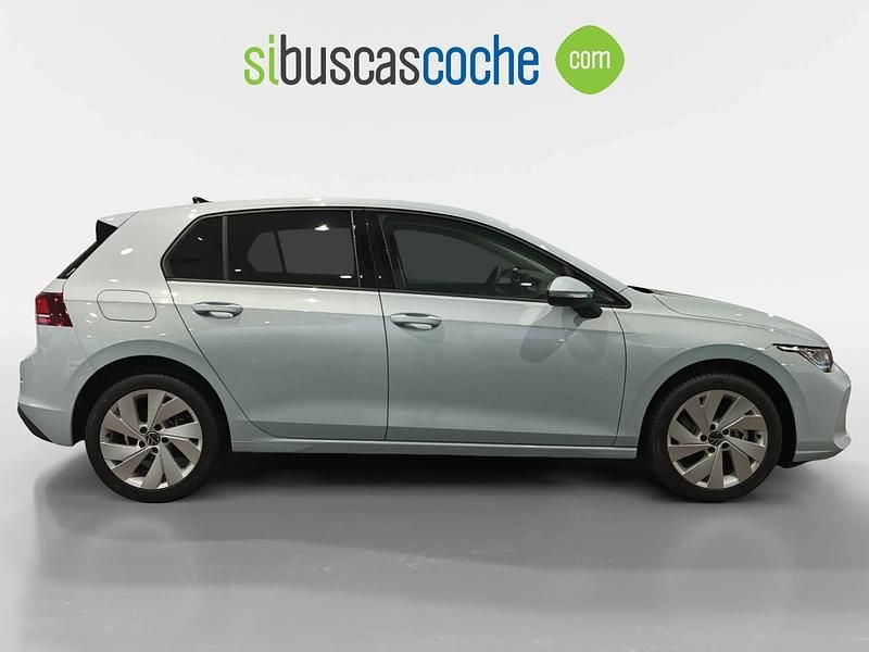 Ny VW Golf VIII Match 115 HK (84 kW) 2026 Grå