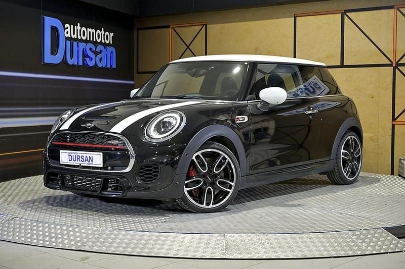 Usado Mini John Cooper Works 234 CV (172 kW) 2019 Negro Utilitario