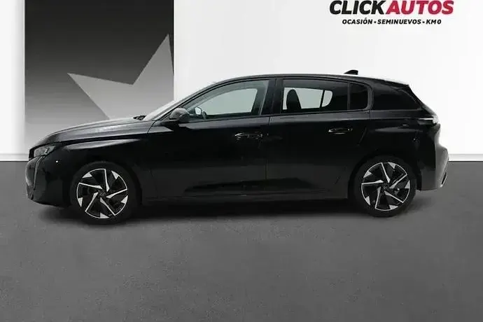 Usado Peugeot 308 Allure 130 CV (95 kW) 2024 Negro