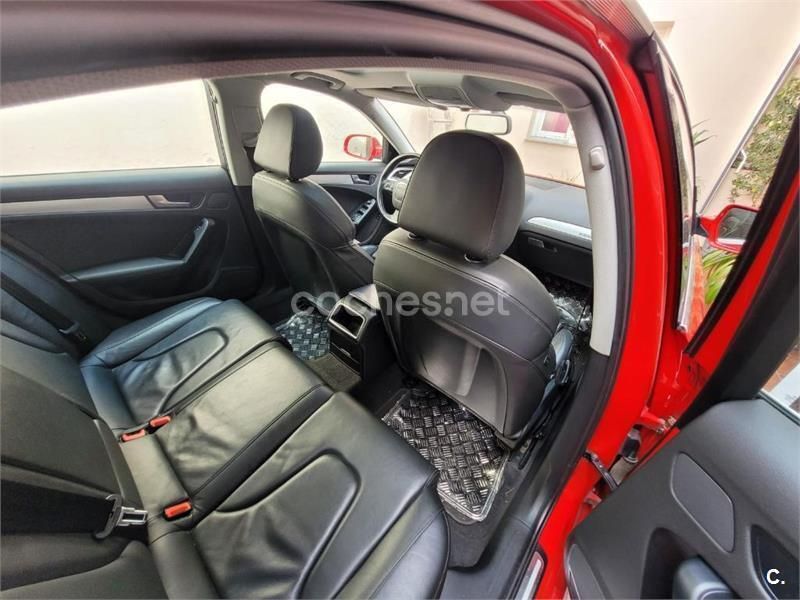 Rojo Usado 2010 Audi A4 Berlina | 7500 € (Precio justo) - Imagen 1/4