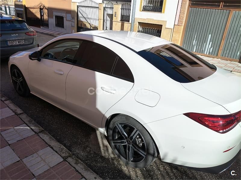 Usado Mercedes CLA180 136 CV (100 kW) 2023 Blanco Berlina