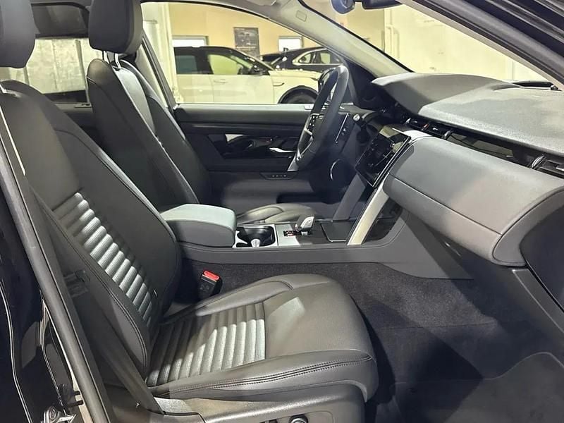 Begagnad Land Rover Discovery Sport S 269 HK (197 kW) 2025 Svart SUV
