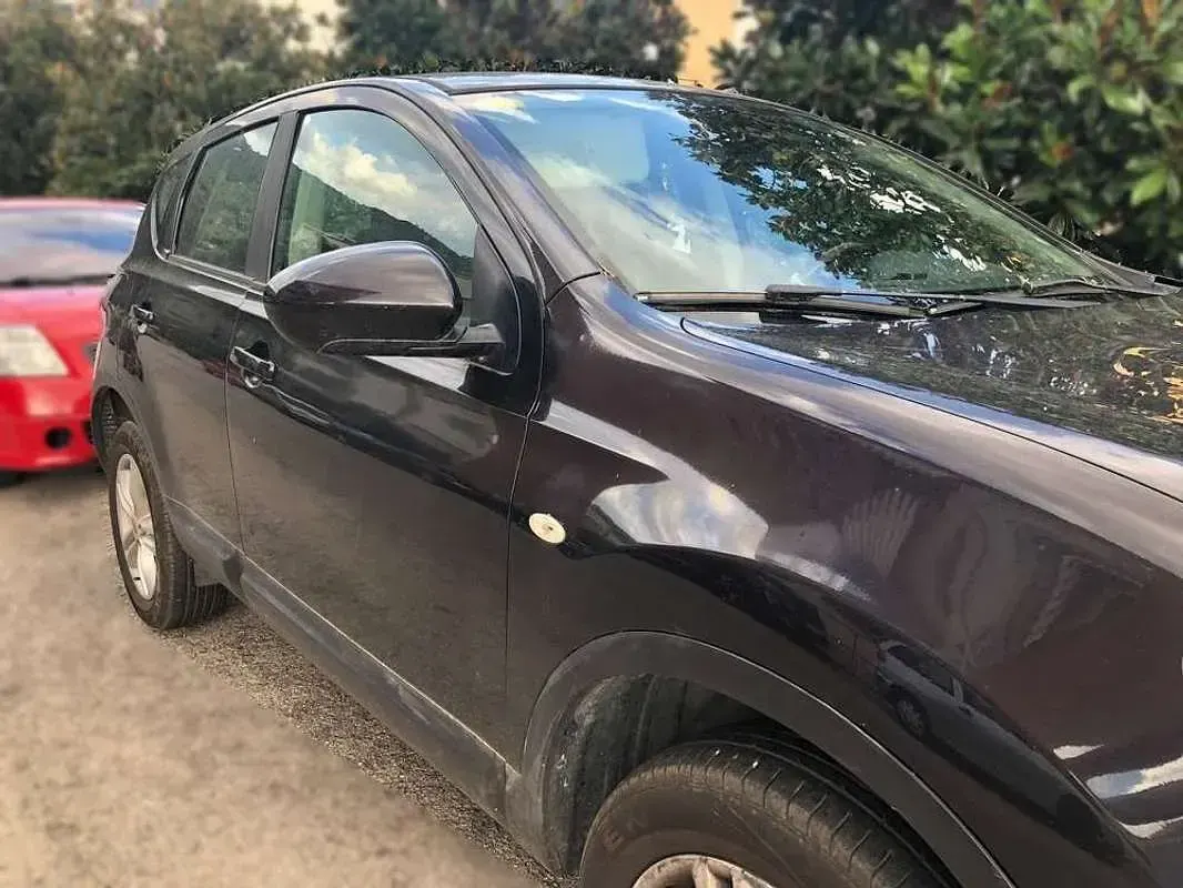 Begagnad Nissan Qashqai Acenta 116 HK (85 kW) 2011 Svart SUV