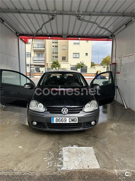 Negro Usado 2005 VW Golf IV Sportline Berlina | 3200 € (Buen precio) - Imagen 1/2