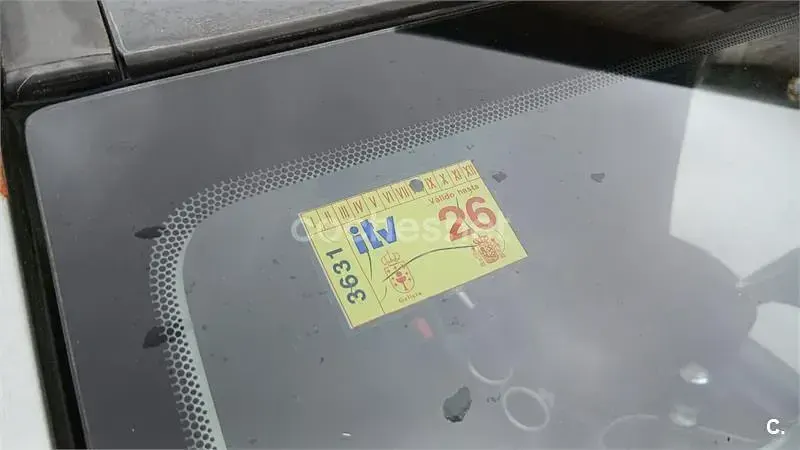 Usado Toyota Verso Active 132 CV (97 kW) 2011 Gris / plata Monovolumen