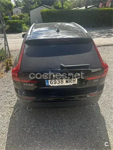 Usado Volvo XC60 Momentum 190 CV (139 kW) 2019 Negro SUV