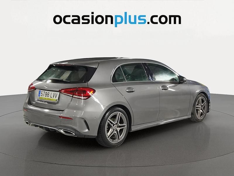 Usado Mercedes A180 136 CV (100 kW) 2022 Gris