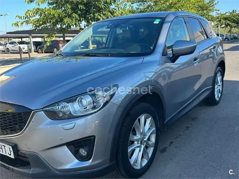 Usado Mazda CX-5 Luxury 175 CV (128 kW) 2013 Gris / plata SUV
