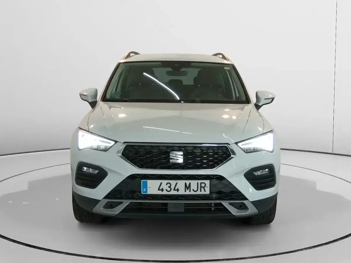 Usado Seat Ateca Style 150 CV (110 kW) 2023 Blanco SUV
