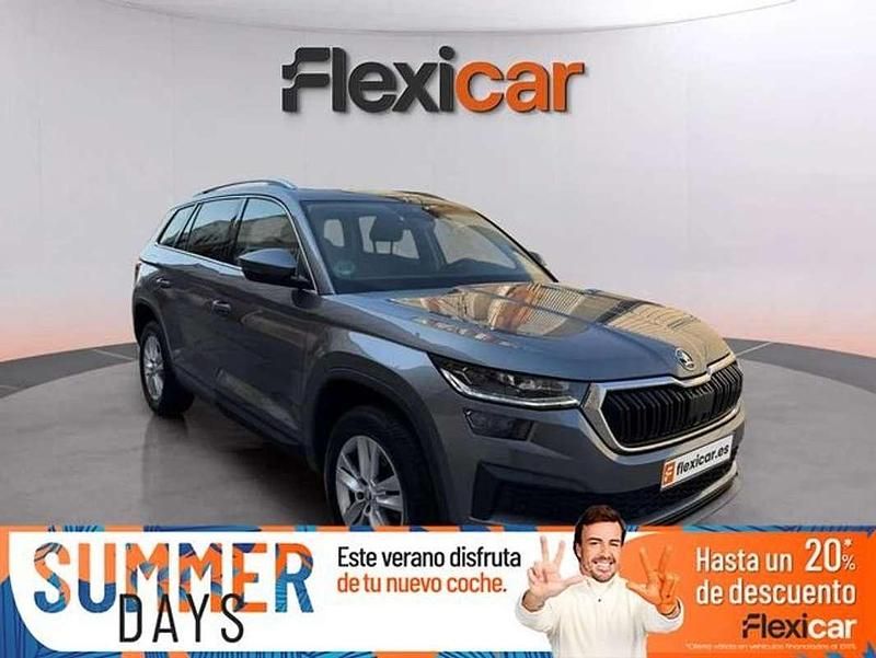 Gris Usado 2023 Skoda Kodiaq Ambition SUV | 24.090 € (Super precio) - Imagen 1/4