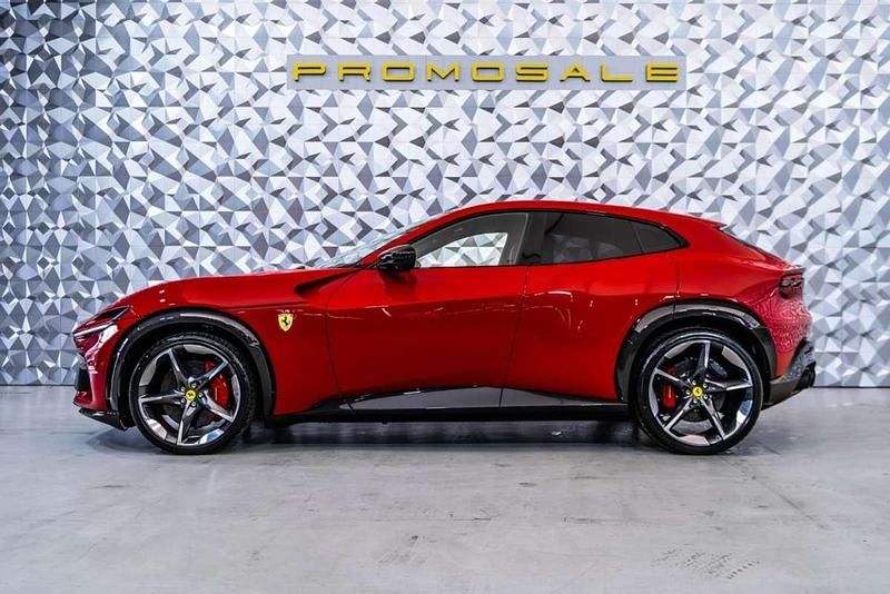 Usado Ferrari Purosangue 725 CV (533 kW) 2025 Rojo SUV