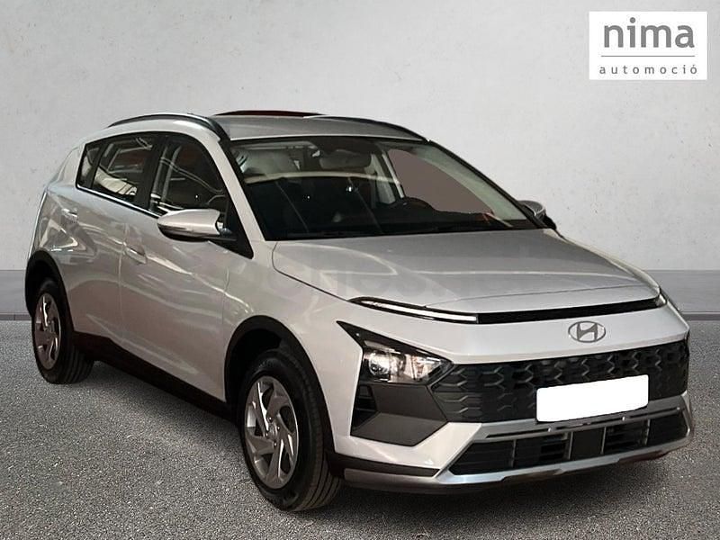 Nuevo Hyundai Bayon 79 CV (58 kW) 2025 Gris / plata SUV