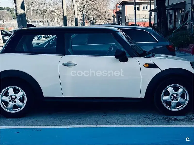 Usado Mini ONE 90 CV (66 kW) 2008 Blanco Utilitario