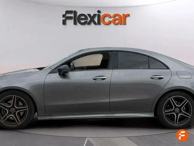 Usado Mercedes CLA200 150 CV (110 kW) 2023 Gris / plata Coupe