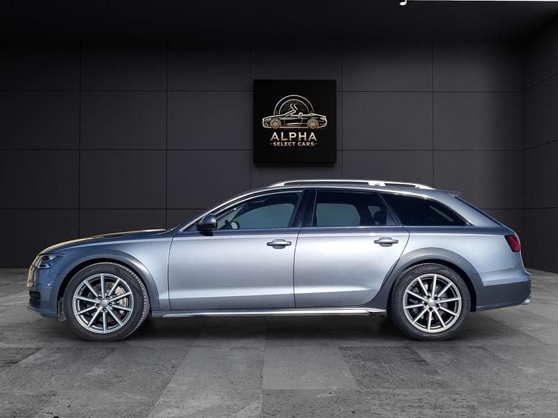 Usado Audi A6 Allroad Sport 320 CV (235 kW) 2016 Gris / plata Familiar