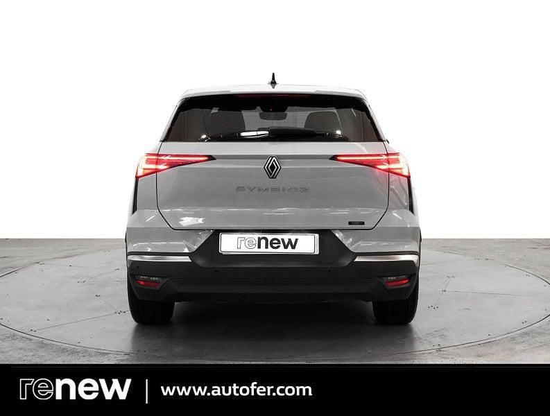 Usado Renault Symbioz Techno 145 CV (106 kW) 2025 Gris / plata SUV