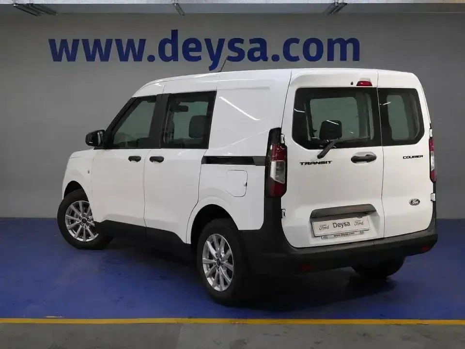 Nuevo Ford Transit Courier Trend 100 CV (73 kW) 2026 Blanco Van