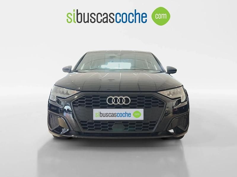 Usado Audi A3 110 CV (80 kW) 2023 Negro Berlina