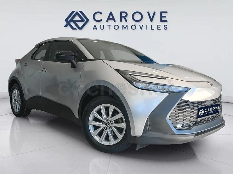 Używany Toyota C-HR Active 140 KM (102 kW) 2024 Szary SUV