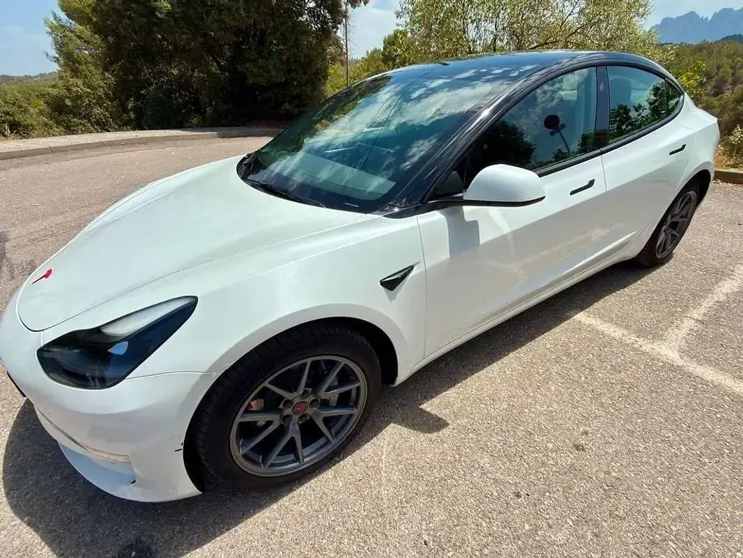 Usado Tesla Model 3 366 kW (498 CV) 2022 Blanco Berlina