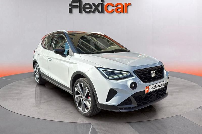 Blanco Usado 2024 Seat Arona FR SUV | 19.990 € (Precio justo) - Imagen 1/4