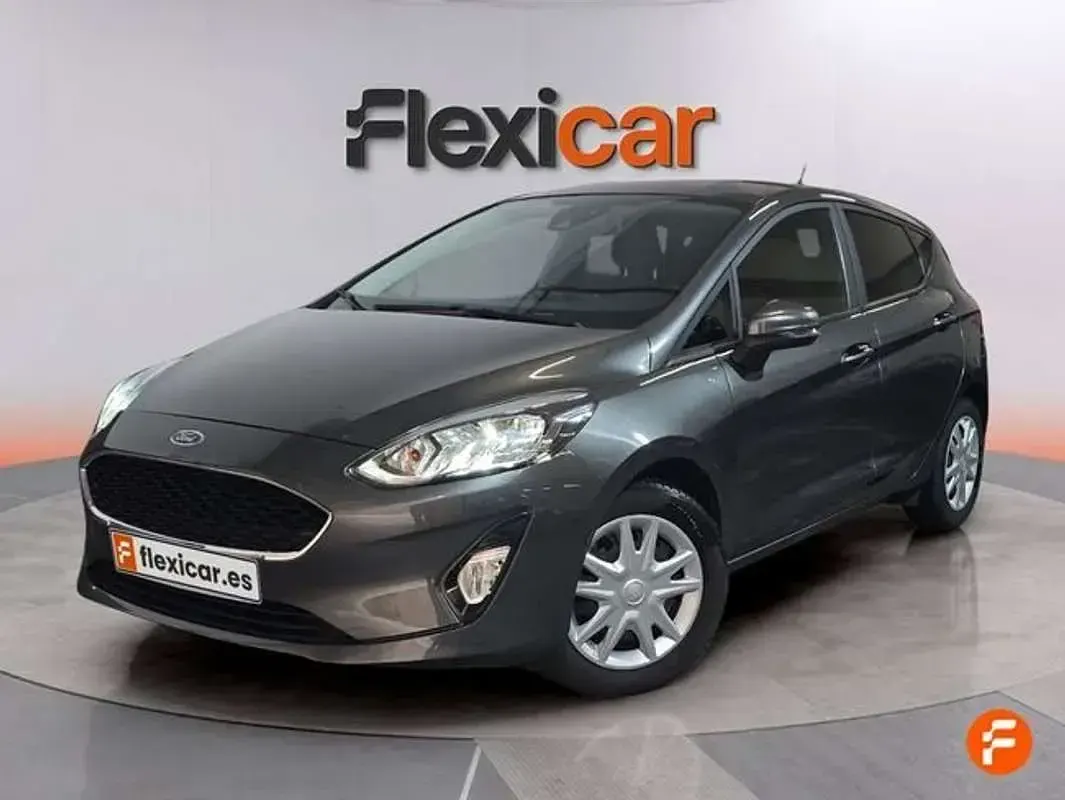 Usado Ford Fiesta Active 95 CV (69 kW) 2021 Gris Utilitario
