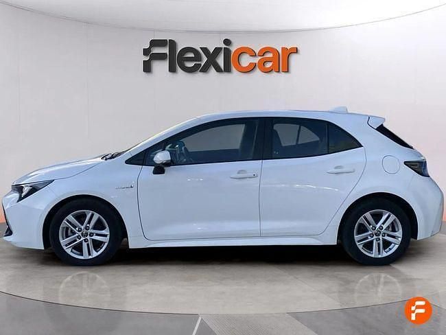 Usado Toyota Corolla Active 122 CV (89 kW) 2020 Blanco Berlina