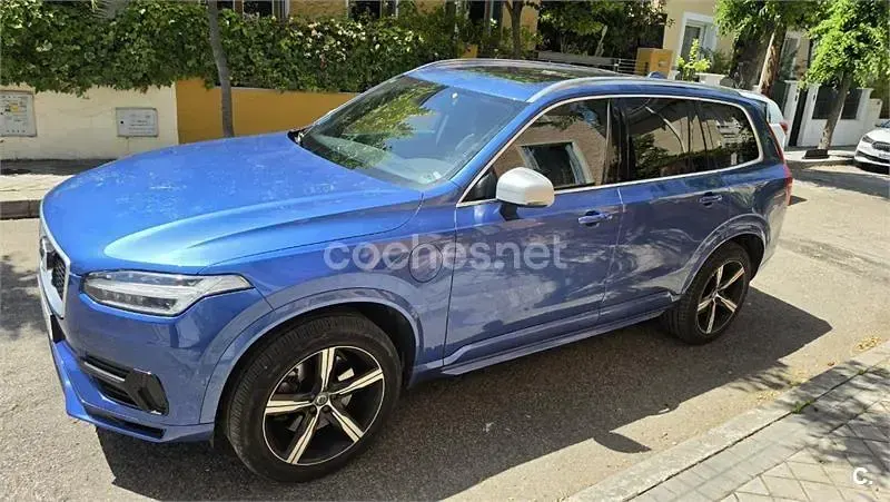 Usado Volvo XC90 R-Design 400 CV (294 kW) 2018 Azul SUV