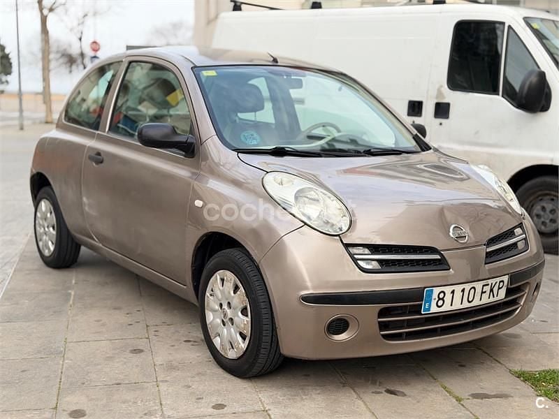 Usado Nissan Micra Visia 65 CV (47 kW) 2007 Beige Berlina
