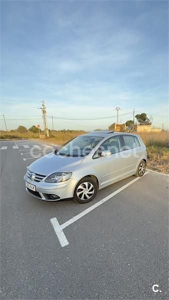 Gris / plata Usado 2006 VW Golf Plus Cross Sportline Monovolumen | 4500 € (Buen precio) - Imagen 1/4