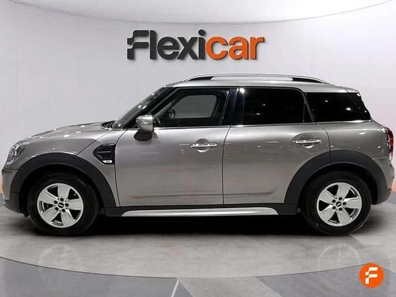 Usado Mini One D Countryman 117 CV (86 kW) 2020 Gris SUV