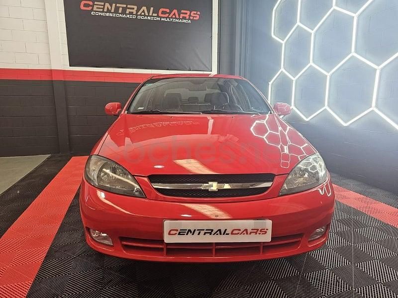 Usado Chevrolet Lacetti SX 109 CV (80 kW) 2005 Rojo Berlina
