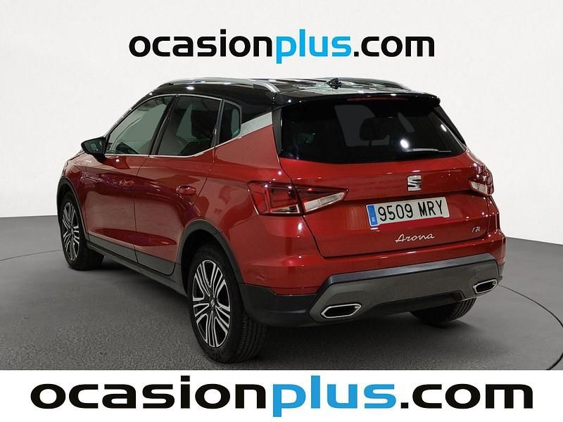 Usado Seat Arona FR 116 CV (85 kW) 2024 Rojo SUV