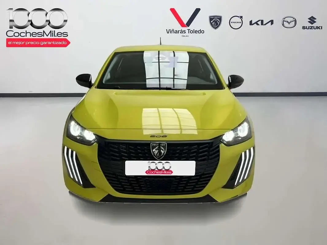 Usado Peugeot 208 Style 110 CV (80 kW) 2025 Amarillo Utilitario