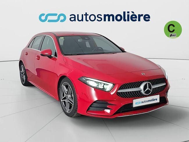 Usado Mercedes A180 116 CV (85 kW) 2019 Rojo Berlina
