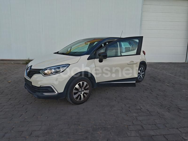 Beige Usado 2018 Renault Captur Life SUV | 9800 € (Buen precio) - Imagen 1/4