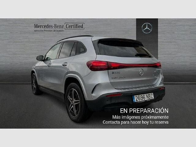 Begagnad Mercedes EQA250 139 kW (190 HK) 2025 Silver SUV