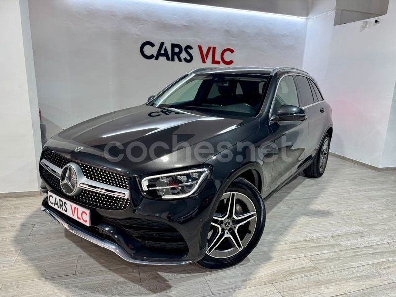Gris / plata Usado 2021 Mercedes GLC200 SUV | 31.490 € (Precio justo) - Imagen 1/4