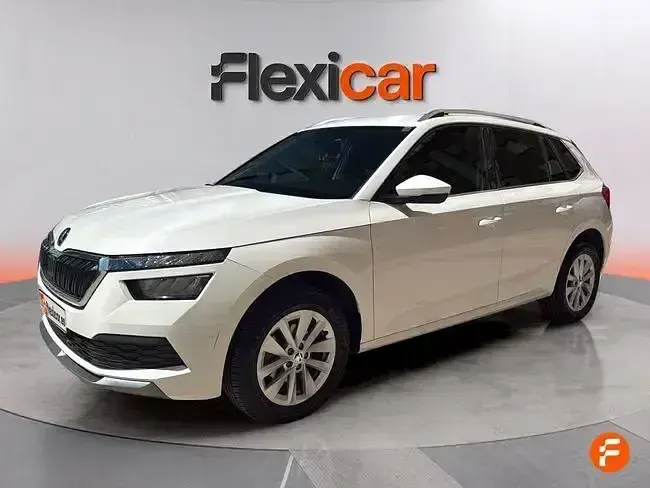 Usado Skoda Kamiq Style 110 CV (80 kW) 2024 Blanco SUV