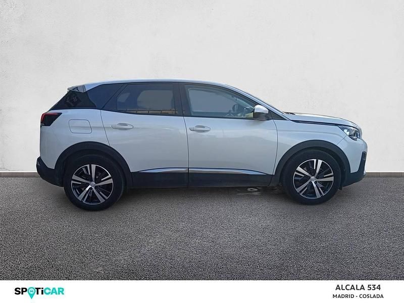 Usado Peugeot 3008 Allure 130 CV (95 kW) 2020 Blanco SUV
