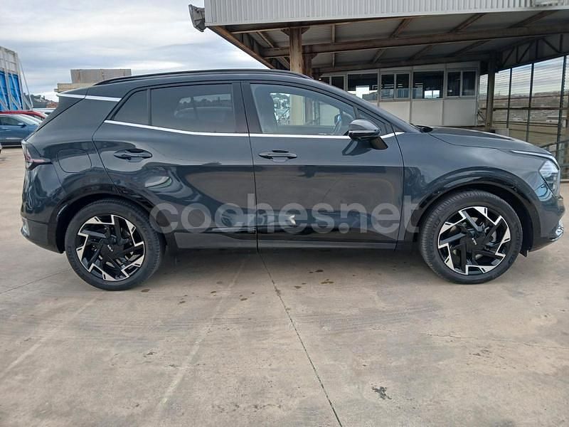 Usado Kia Sportage GT-Line 265 CV (194 kW) 2023 Gris / plata SUV