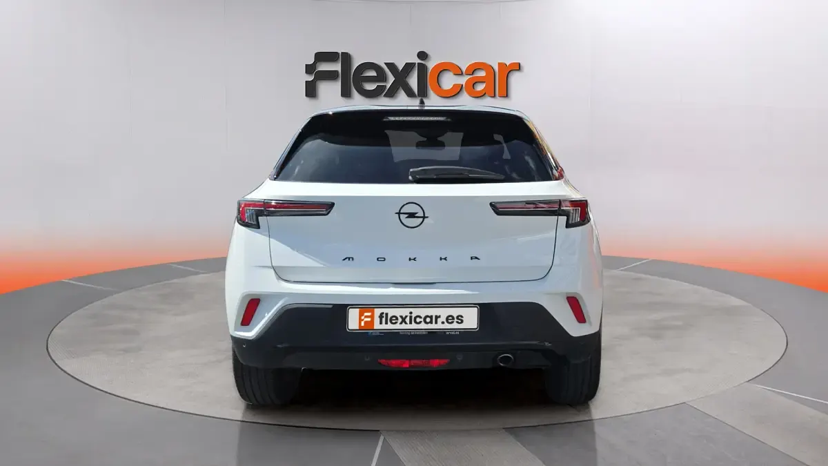 Usado Opel Mokka GS Line 110 CV (80 kW) 2021 Blanco SUV